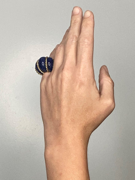 Seaman Schepps 1960 Shrimp Cocktail Ring In 18 Kt Gold With Fluted Lapis Lazuli