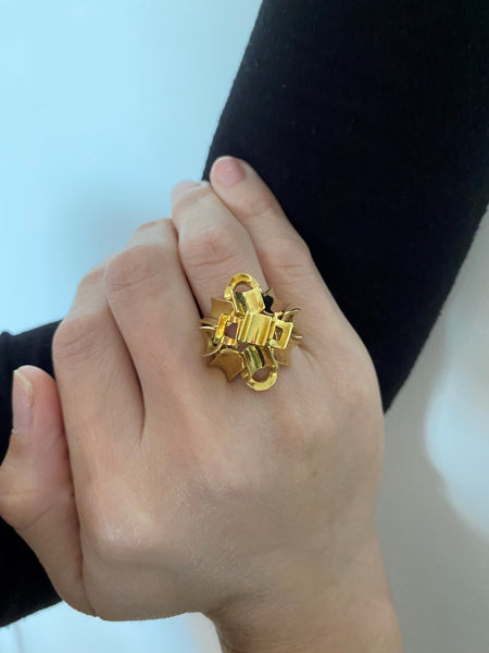 Brutalist 1970's Sculptural Geometric Cocktail Ring In Solid 18Kt Yellow Gold