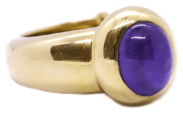 SOLID 18 KT RING WITH 3.79 CARATS BLUE SAPPHIRE CABOCHON