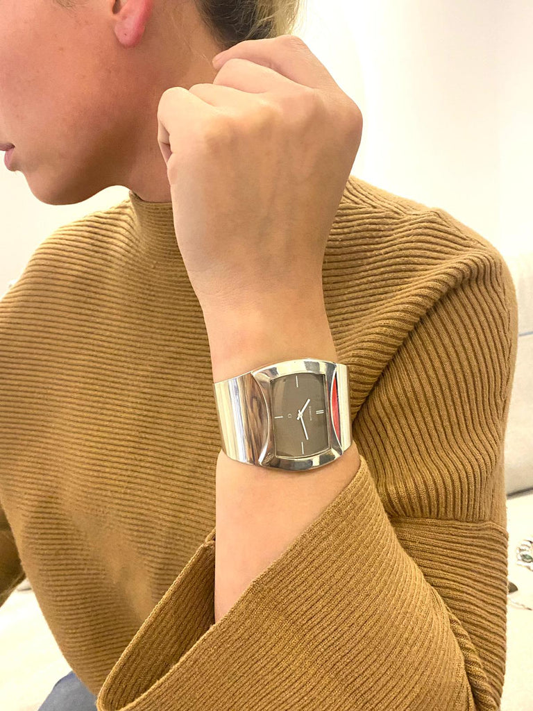 Amazon.com: Weicam Women's Watch Elegant Crystal Cuff Bangle Bracelet Watch  Sets Analog Quartz Wrist Watches (Gold) : Clothing, Shoes & Jewelry