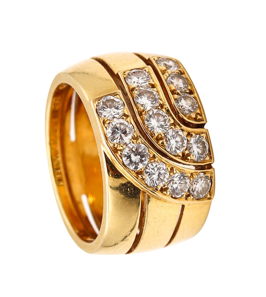 *Cartier Paris Cocktail Ring in 18 Kt Yellow Gold with 1.45 Cts in VS Diamonds