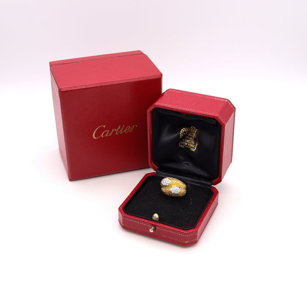 *Cartier Paris 1960 Toi et Moi Ring in Textured 18 kt Yellow Gold with VS Diamonds