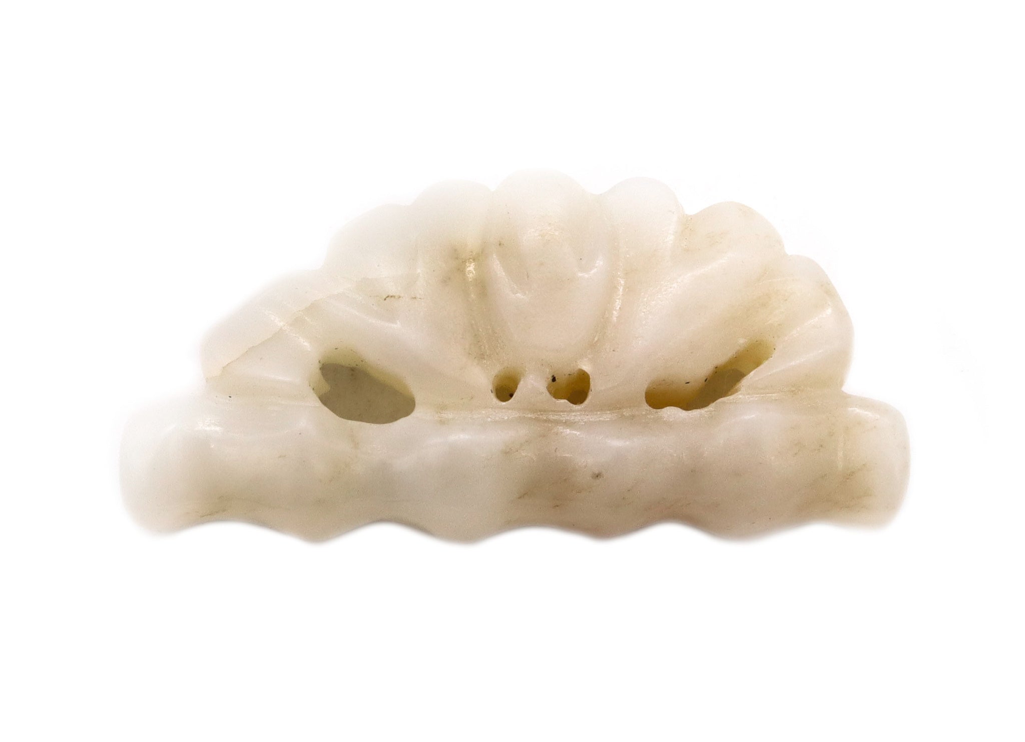 CHINA QING DYNASTY 18th CENTURY CARVED SILKWORM IN NEPHRITE WHITE JADEITE