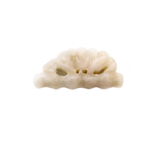 CHINA QING DYNASTY 18th CENTURY CARVED SILKWORM IN NEPHRITE WHITE JADEITE