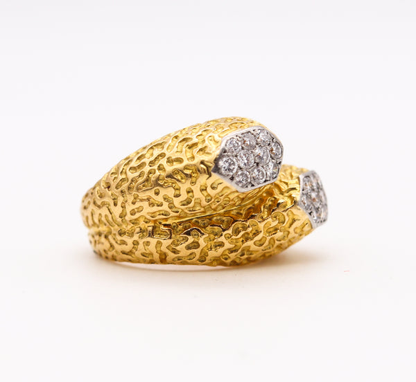 *Cartier Paris 1960 Toi et Moi Ring in Textured 18 kt Yellow Gold with VS Diamonds