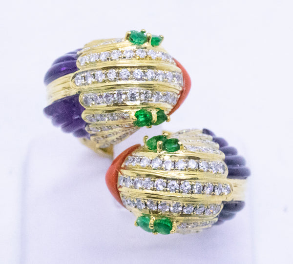 JEWELED PARROTS HEADS CROSS OVER 18 KT RING WITH DIAMONDS