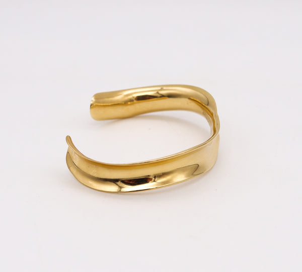 Tiffany And Co 1980 Angela Cummings Wave Cuff Bracelet In Solid 18Kt Yellow Gold