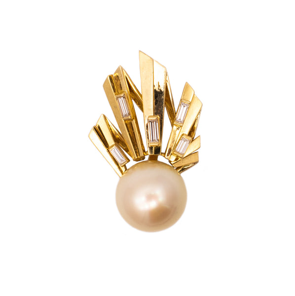 French Geometric Pendant In 18Kt Yellow Gold With VS Diamonds And 17 MM South Sea Pearl