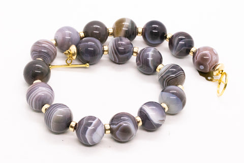 GRAY AGATE STATEMENT 14 KT NECKLACE