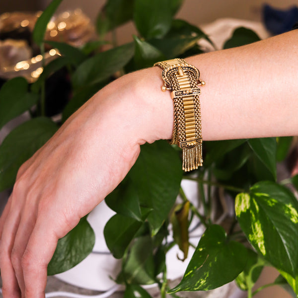 Victorian 1880 Enameled Flexible Buckle Bracelet With Fringes In 14Kt Yellow Gold