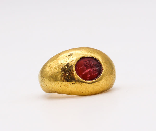 Ancient Rome 100 AD Signet Intaglio Ring In 22Kt Yellow Gold With Carved Carnelian