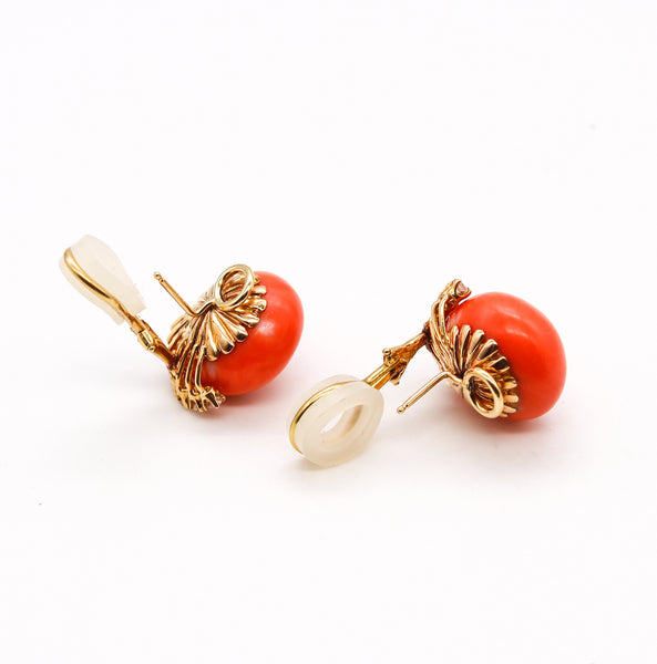 Modernist 1970 Clip Earrings In 18Kt Yellow Gold With 37.88 Cts In Diamonds And Coral