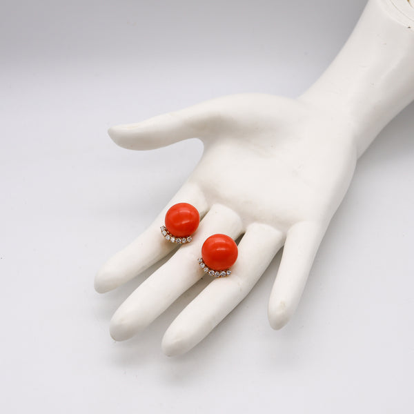 Modernist 1970 Clip Earrings In 18Kt Yellow Gold With 37.88 Cts In Diamonds And Coral