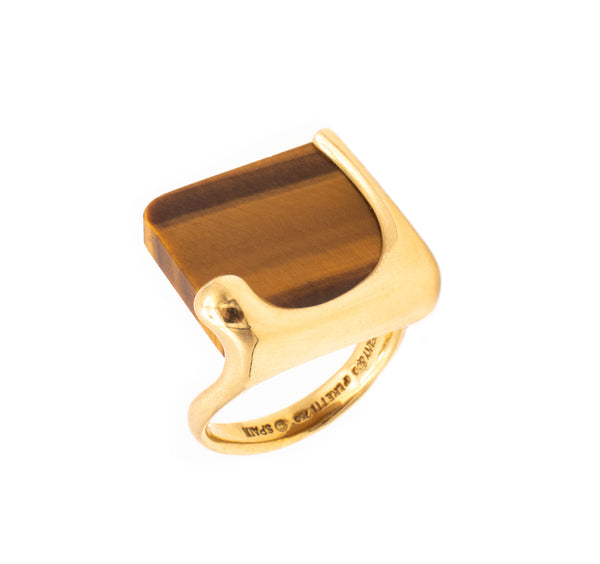 *Tiffany & Co. 1980 Elsa Peretti Splash ring in 18 kt yellow gold with 10 Cts in tiger eye quartz