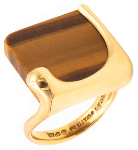 *Tiffany & Co. 1980 Elsa Peretti Splash ring in 18 kt yellow gold with 10 Cts in tiger eye quartz