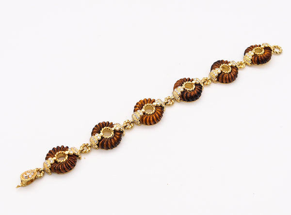 *Van Cleef & Arpels 1970 Paris Fluted Tiger Quartz Bracelet in 18 kt Gold with 2.62 Cts in Diamonds