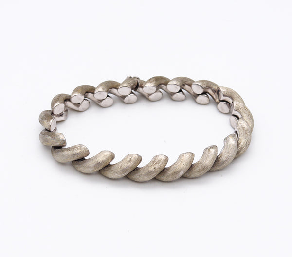 *Buccellati Mario Milan Vintage San Marcos Bracelet in Textured 18 Kt White Gold