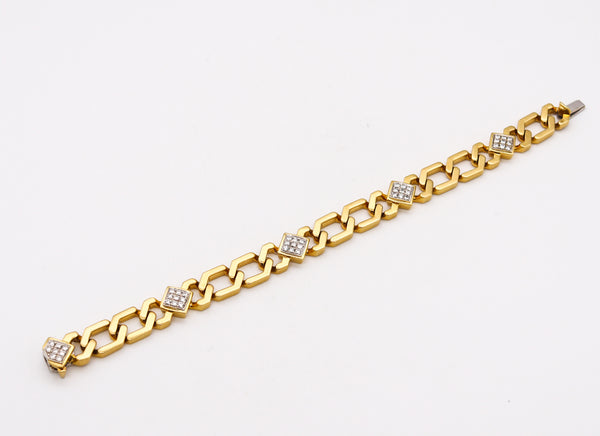 *Gucci Milano 1970 Rare Geometric Links bracelet in 18 kt Gold With 1.32 Cts in Diamonds