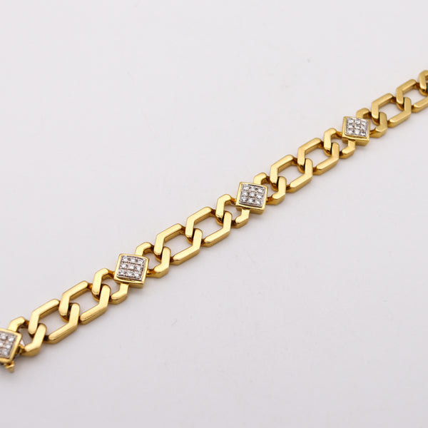 *Gucci Milano 1970 Rare Geometric Links bracelet in 18 kt Gold With 1.32 Cts in Diamonds