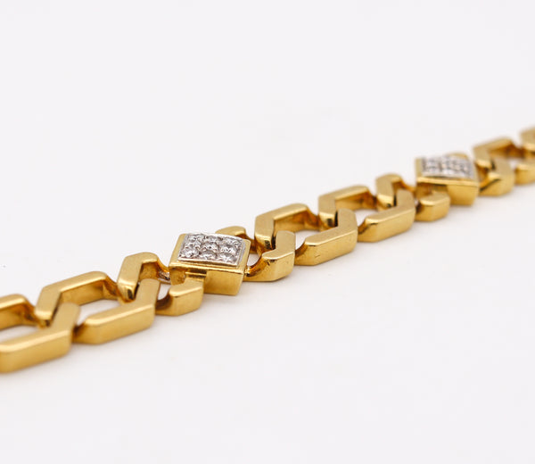 *Gucci Milano 1970 Rare Geometric Links bracelet in 18 kt Gold With 1.32 Cts in Diamonds