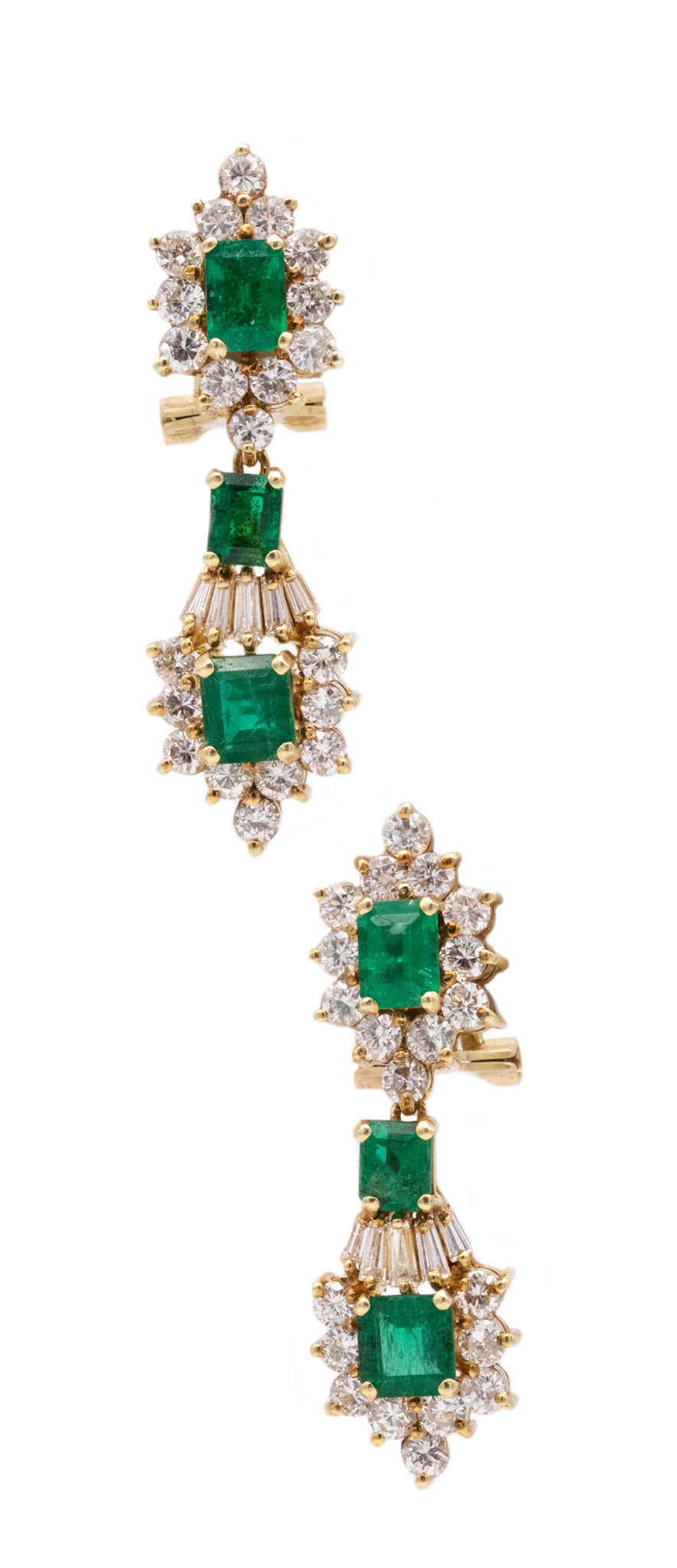 CLASSIC DROP EARRINGS IN 18 KT GOLD WITH 4.65 Ctw IN DIAMONDS & COLOMBIAN EMERALDS