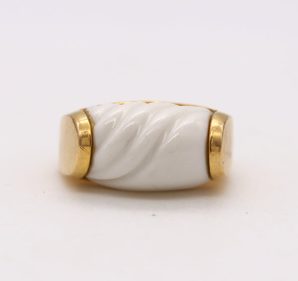 *Bvlgari Roma Tronchetto Ring in 18 kt Yellow Gold With White Ceramic