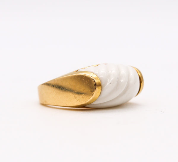 *Bvlgari Roma Tronchetto Ring in 18 kt Yellow Gold With White Ceramic