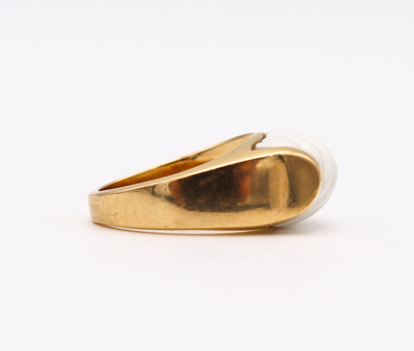 *Bvlgari Roma Tronchetto Ring in 18 kt Yellow Gold With White Ceramic