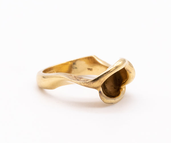 Tiffany Co. 1980 By Elsa Peretti Sculptural Calla Lily Ring In 18Kt Yellow Gold