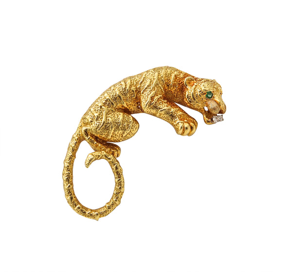 Hammerman Brothers 1970 Tiger Brooch In 18Kt Gold With Emerald And Diamonds