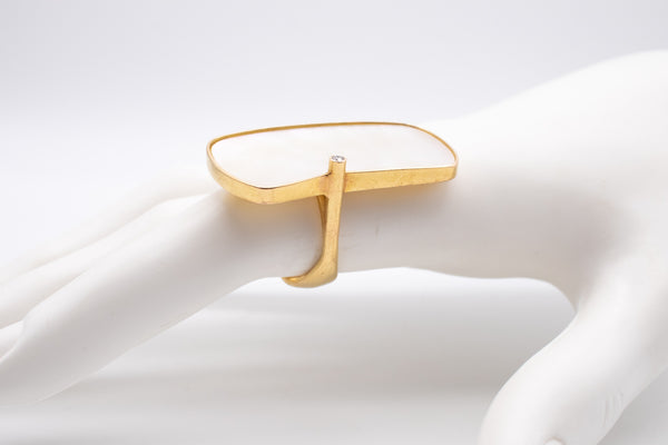 Karl Heinz Reister Modernist Cocktail Ring 18Kt Yellow Gold With Diamond And White Nacre