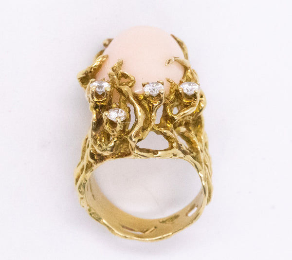 ARTHUR KING 18 KT GOLD RING WITH CORAL AND DIAMONDS
