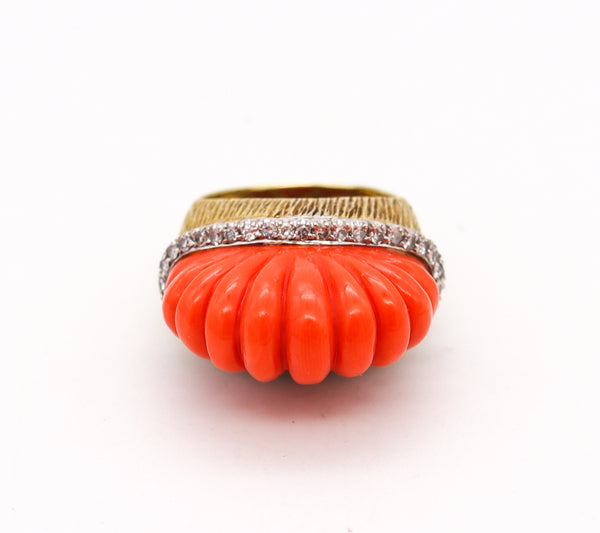 Italian 1960 Mid Century Cocktail Ring In 18Kt Gold With 23.5 Cts In Diamonds And Coral