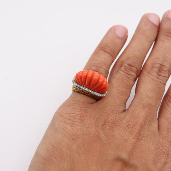 Italian 1960 Mid Century Cocktail Ring In 18Kt Gold With 23.5 Cts In Diamonds And Coral