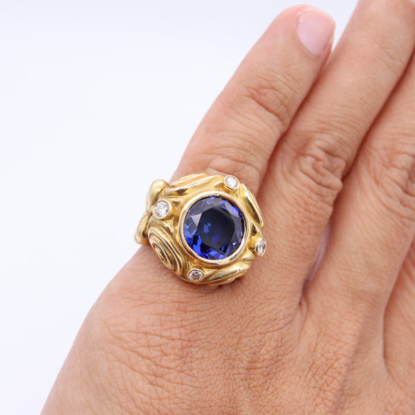 Designer's Cocktail Ring In 18Kt Yellow Gold With 8.72 Cts In Diamonds And Iolite