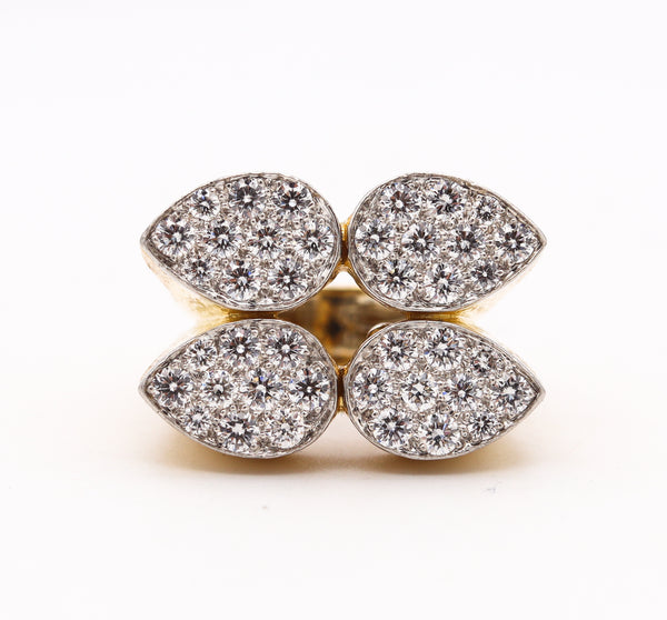 *David Webb 1970 New York Cocktail Ring in 18 kt Gold & Platinum with 4.03 Cts in VS Diamonds