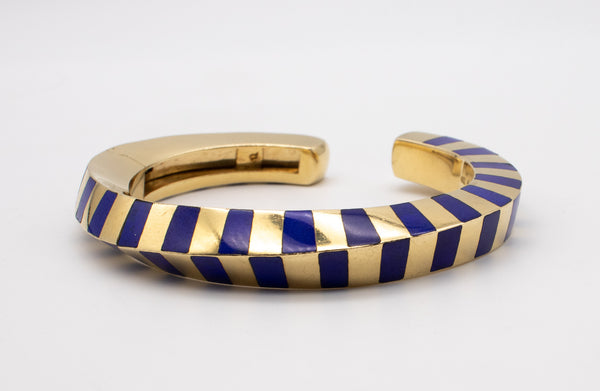 ANGELA CUMMINGS FOR TIFFANY & CO 18 KT GEOMETRIC CUFF WITH LAPIS LAZULI