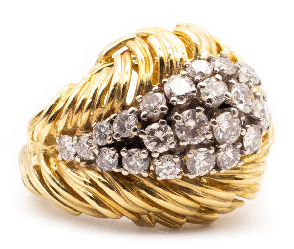 MID CENTURY 18 KT GOLD & PLATINUM RING WITH 1.15 Cts OF DIAMONDS