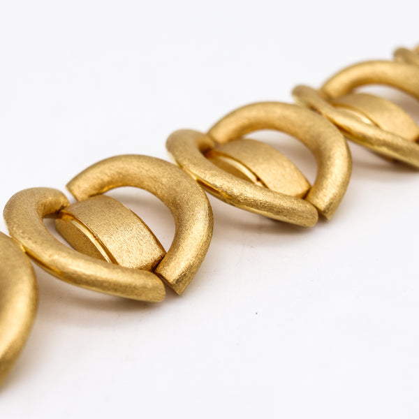 Modernist 1970 Geometric Bold Bracelet In Brushed 18Kt Yellow Gold