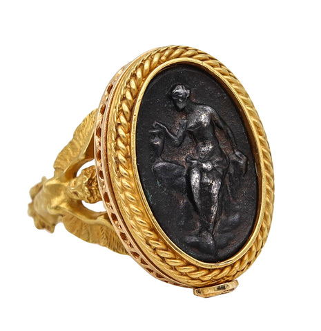 Ivo Spina Renaissance Revival Cocktail Ring In 18Kt Yellow Gold With Medallion