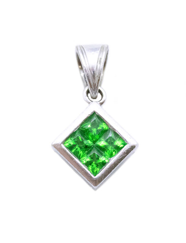 TSAVORITE GARNETS 18 KT WHITE GOLD SMALL PENDANT