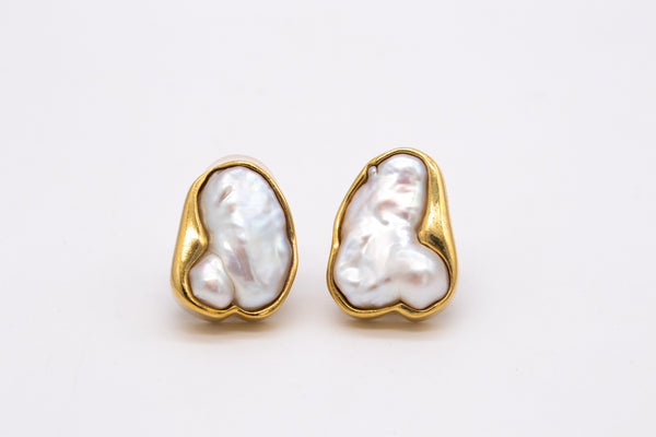 *Tambetti Milano 18 kt yellow gold clips-earrings with natural large baroque pearls