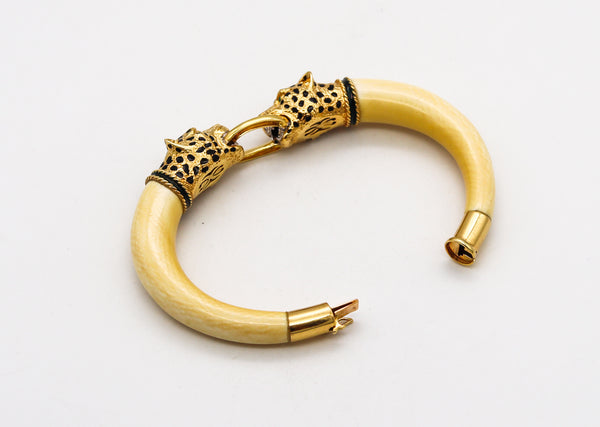 Gay Freres 1970 France Enameled Leopards Bracelet In 18Kt Gold With Emeralds & Coral