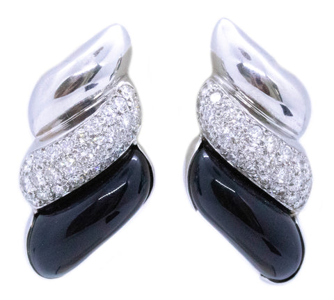 *Italian designer 18 kt gold earrings with 3.78 Cts diamonds & black onyx