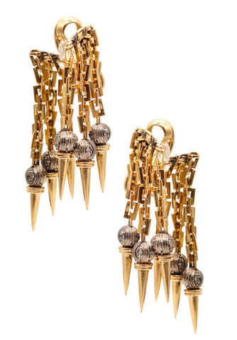 -French 1950 Mid Century Dangle Earrings In 18Kt Gold And Platinum With Diamonds
