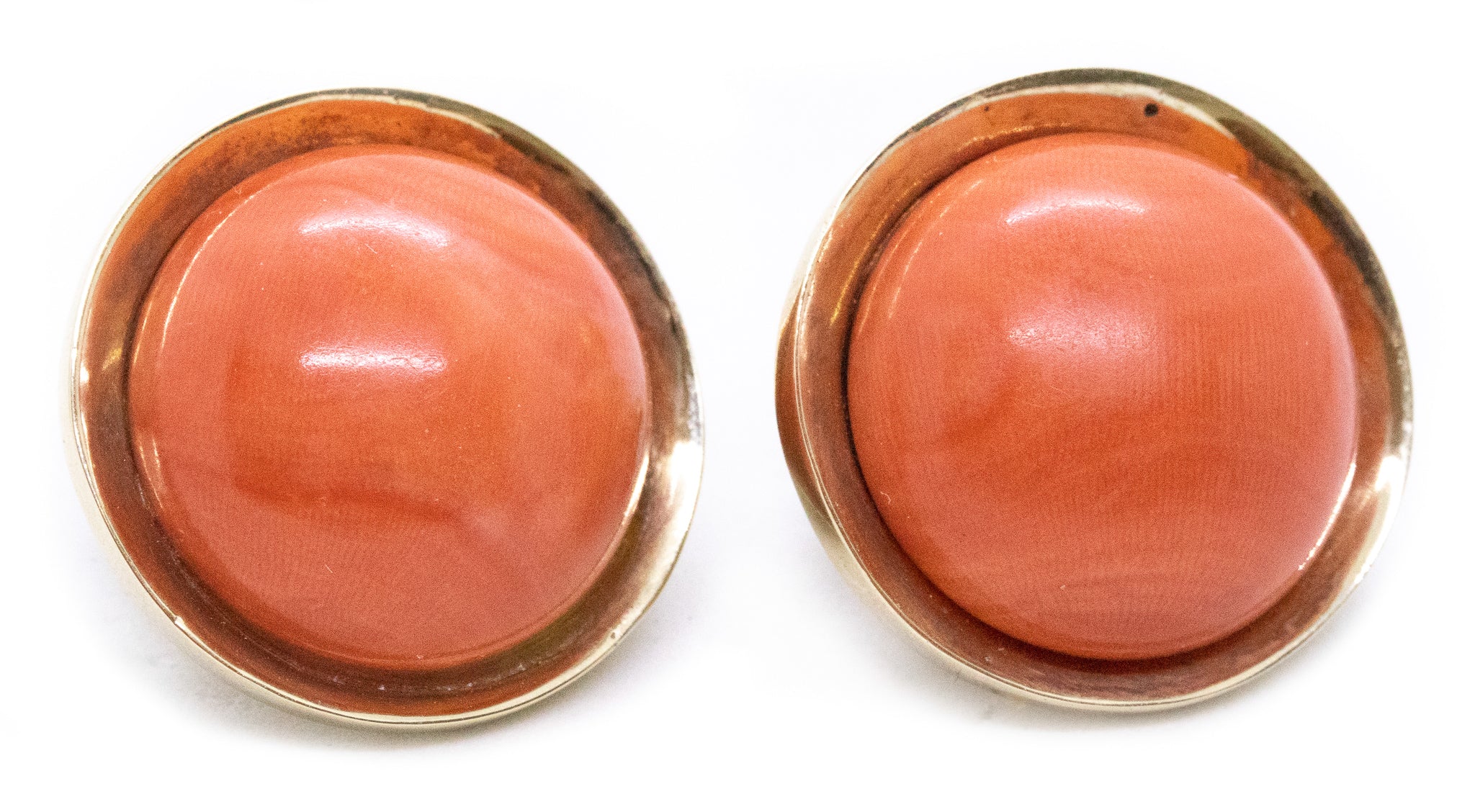 LARGE BUTTON VINTAGE 14 KT EARRINGS WITH PINK CORAL