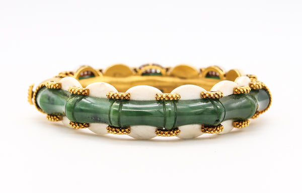 *H Stern 1950 Brazil Very Rare Bracelet in 18kt gold with 1.62 Cts Diamonds & Nephrite Jade