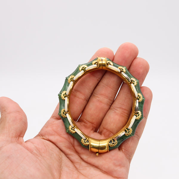 *H Stern 1950 Brazil Very Rare Bracelet in 18kt gold with 1.62 Cts Diamonds & Nephrite Jade