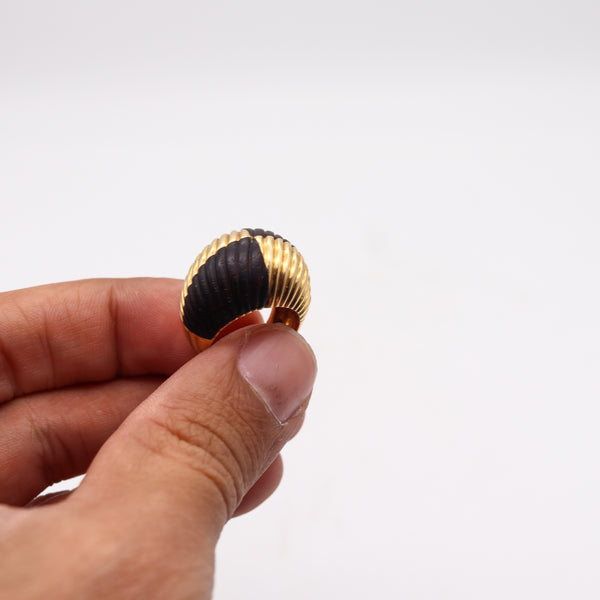 Van Cleef And Arpels 1970 Paris Bombe Wood Cocktail Ring In 18Kt Yellow Gold