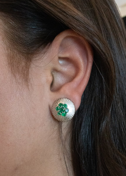RAYMOND C. YARD 1950 PLATINUM EARRINGS WITH 1.7 Ctw IN COLOMBIAN EMERALDS